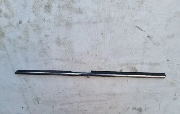 Mini One - Cooper Cabrio R52 Rear side glass trim 7072932