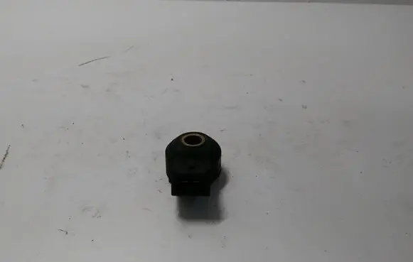 Volkswagen Golf IV Detonation knock sensor 030905377A