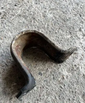 Jeep Grand Cherokee (WJ) Sway bar bush bracket, front 