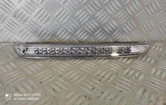Peugeot 308 Third/center stoplight 9800412680