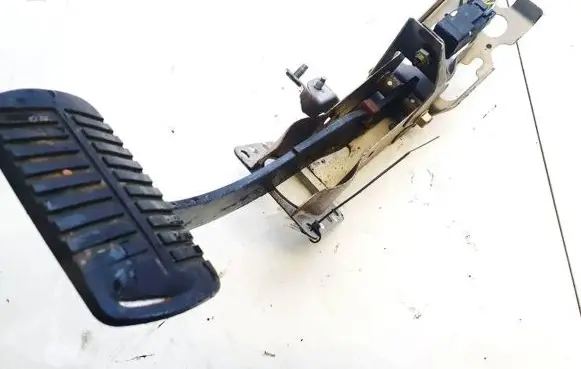 Brake pedal sensor switch