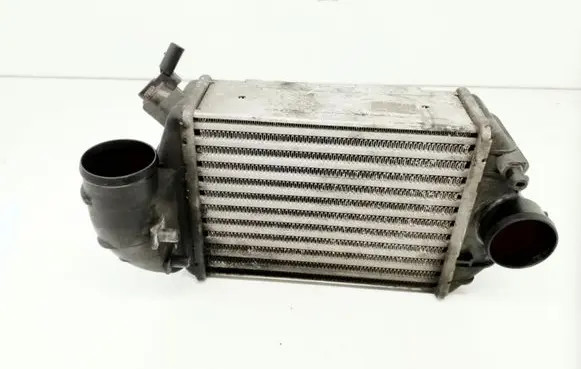 Volkswagen PASSAT B5.5 Intercooler radiator 059145805 0281002177 1575620