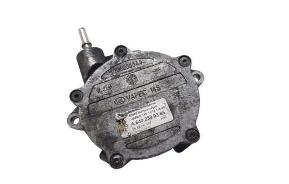 Mitsubishi Colt Vacuum pump A6402300365