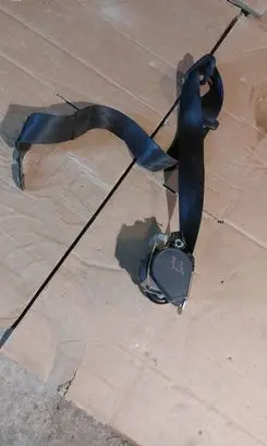 Audi A8 S8 D2 4D Front seatbelt 566152901 18982R