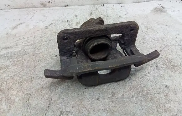 Peugeot 407 Front brake caliper