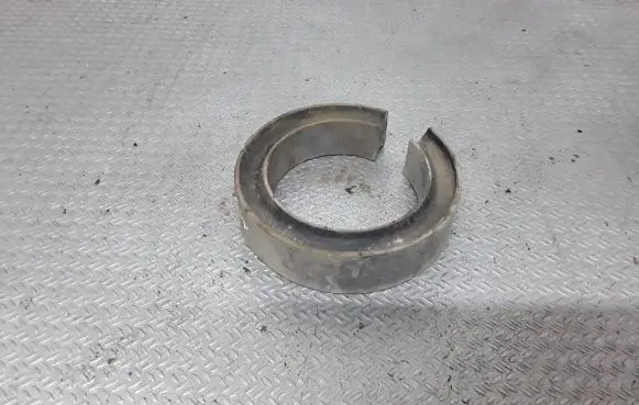 Ford Galaxy Rear coil spring rubber mount 