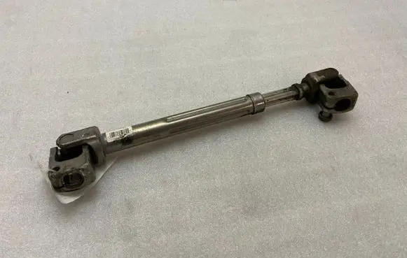 Jeep Grand Cherokee Steering column universal joint P05057539AD 05057539AD