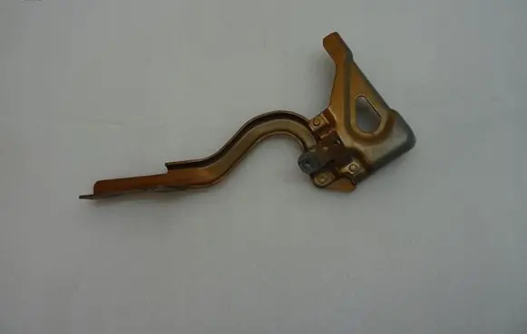 Renault Captur II Engine bonnet/hood hinges 654017021R