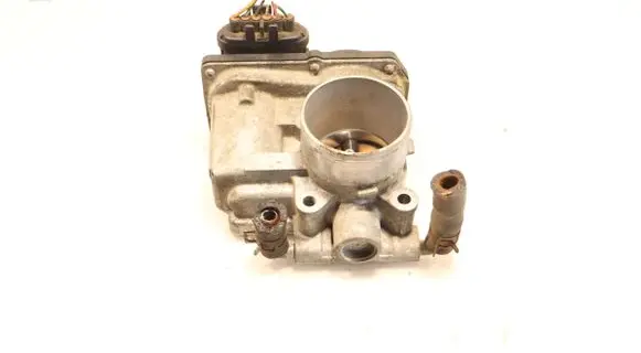Suzuki Swift I Throttle body valve 