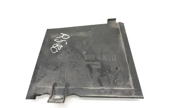 Volkswagen Transporter - Caravelle T5 Battery tray heat shield 7H0915438A