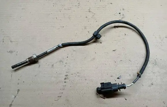 Audi Q5 SQ5 Exhaust gas temperature sensor 059906088AT