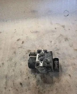 Toyota Avensis T250 ABS Pump 4454005050