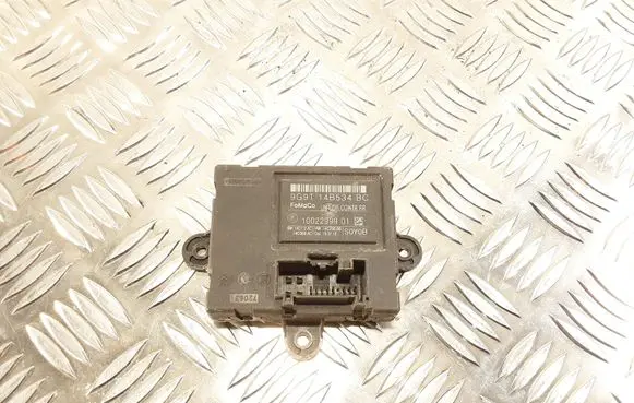 Volvo V70 Door control unit/module 9G9T14B534BC