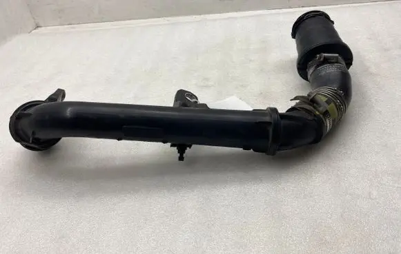 Nissan X-Trail T32 Intercooler hose/pipe 144634EB0A 165064EB2A
