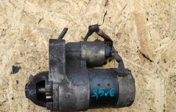 Renault Espace - Grand espace IV Starter motor 8200126298A S114877A