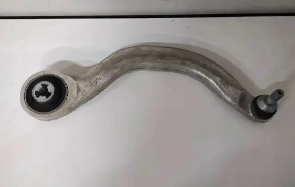 Tesla Model 3 Front control arm 104435400A