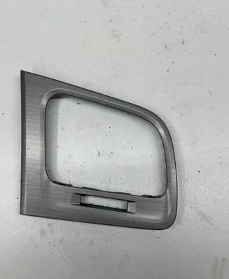 Dashboard glove box trim