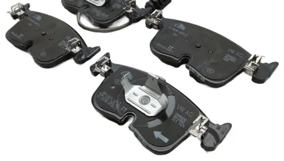Audi A3 8Y Brake pads (front) 5WA698151G