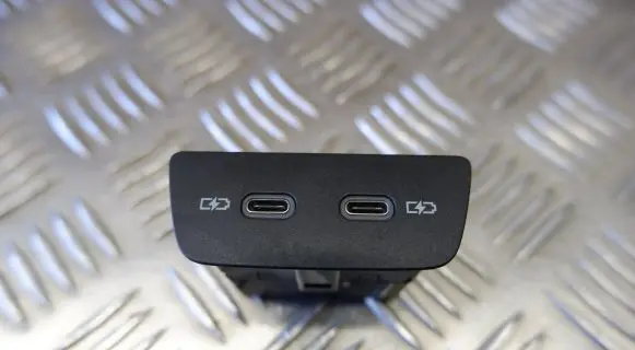 Volkswagen ID.3 USB socket connector 2G6035954