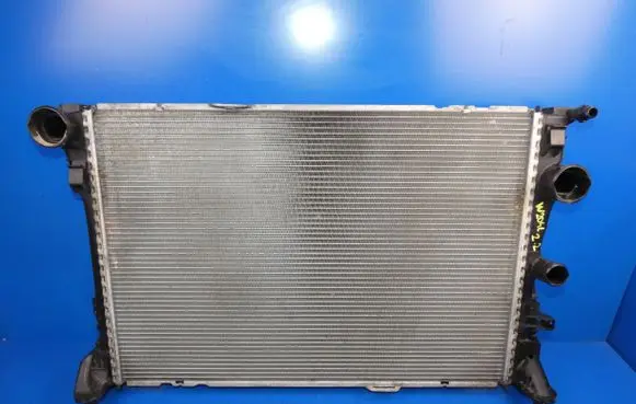 Mercedes-Benz C AMG W204 Coolant radiator A0995002703