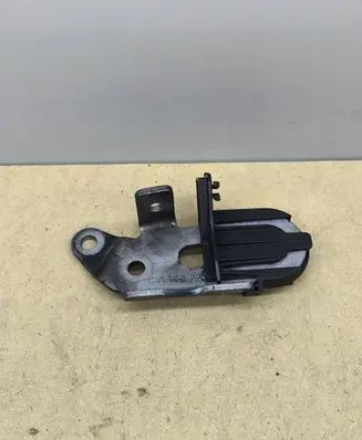 Mercedes-Benz E C207 W207 Engine mounting bracket A6512230841