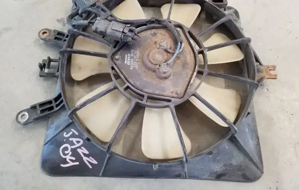 Honda Jazz Radiator cooling fan shroud 0650003070