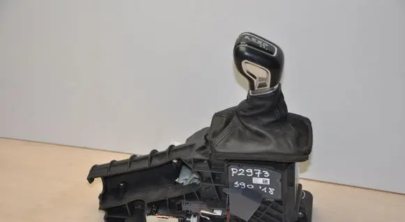 Volvo S90, V90 Gear shifter/selector 31437769