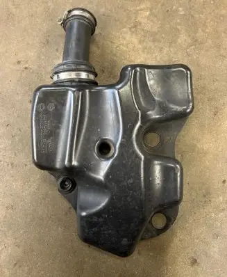 Ford Galaxy Intake resonator 6G919F763BC 3981070961