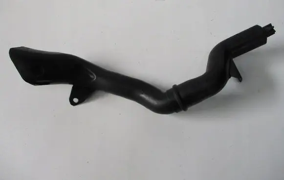 BMW 2 Active Tourer U06 Intercooler air guide/duct channel A1908320000
