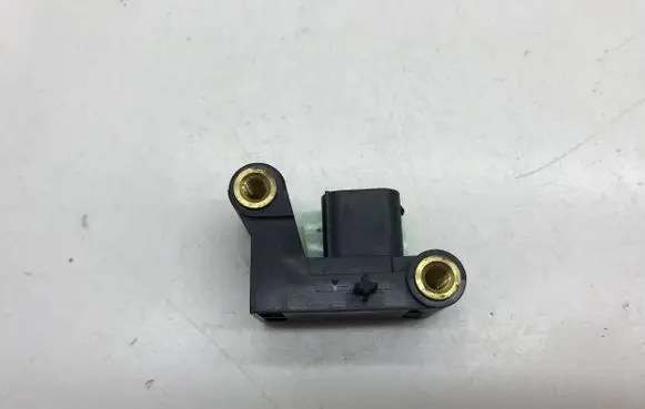 BMW 5 E60 E61 Airbag deployment crash/impact sensor 6977398 191107 032C2190