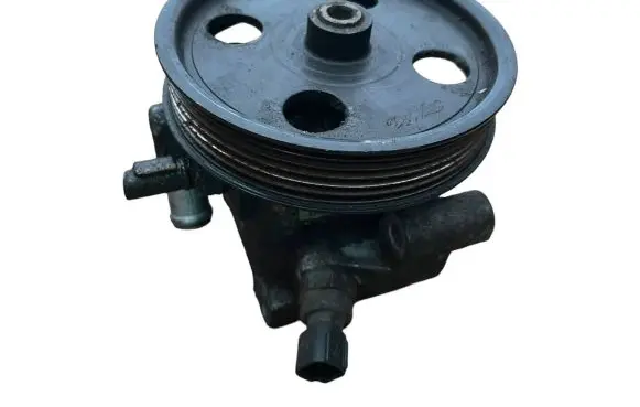 Ford Kuga II Power steering pump 4m503a733