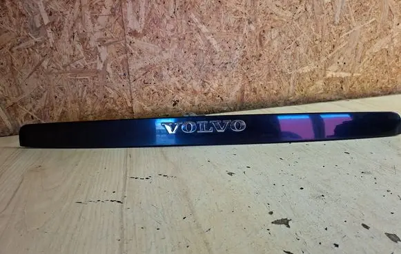 Volvo V50 Trunk door license plate light bar 30699682 6030