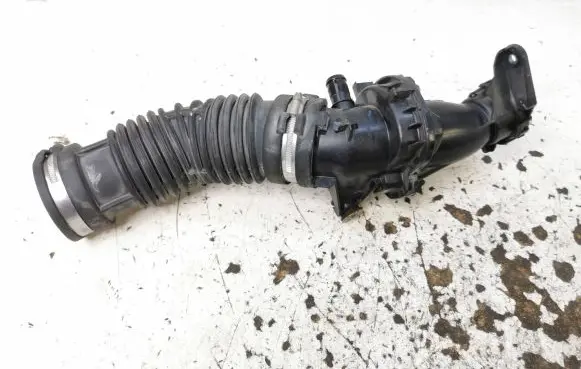 Renault Scenic III - Grand scenic III Air intake duct part 165761844R PA66GF35 22274