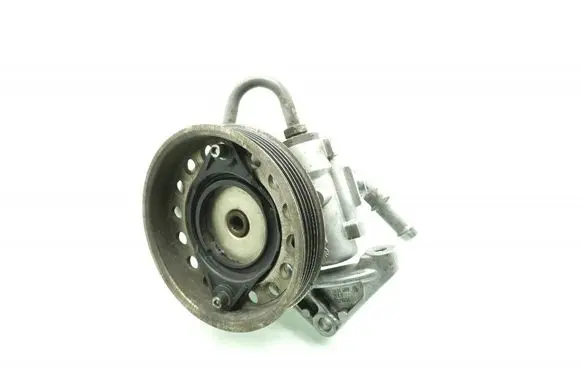 Volvo V70 Power steering pump 6G92-3A696-MD