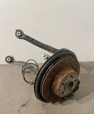 Mercedes-Benz E W212 Rear wheel hub A2123500141 20407FI2 20409FI2