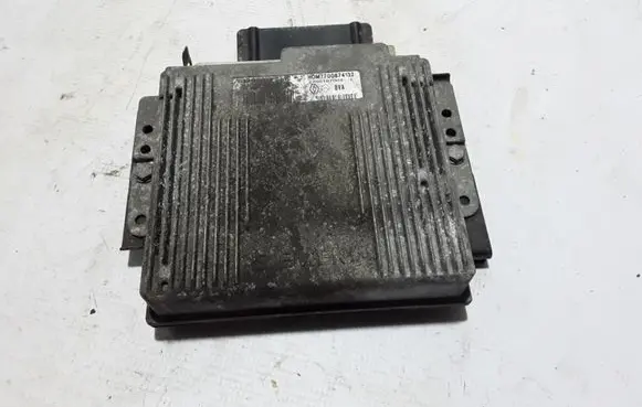 Renault Laguna I Engine control unit/module 7700874132