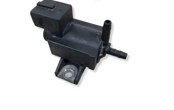 Toyota Corolla Verso AR10 Turbo solenoid valve 258600R010 72828606