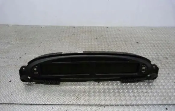 Citroen Xsara Picasso Speedometer (instrument cluster) 9661734780 K3400