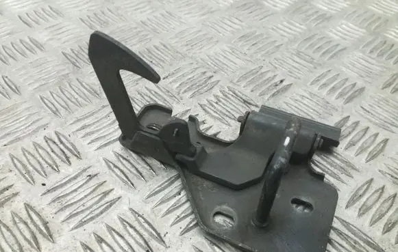 Seat Altea Engine bonnet/hood lock/latch loop/hook 5P0823480
