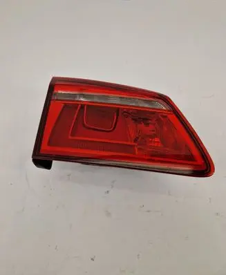 Volkswagen Golf Sportsvan Tailgate rear/tail lights 510945093K