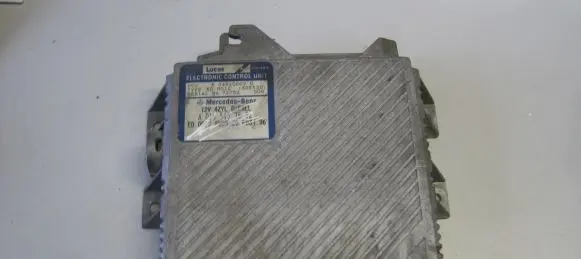 Mercedes-Benz E W210 Engine control unit/module ECU A0165457632
