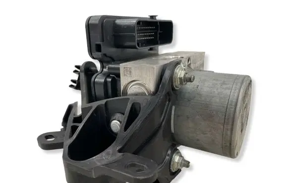 Tesla Model Y ABS Pump 104474510B