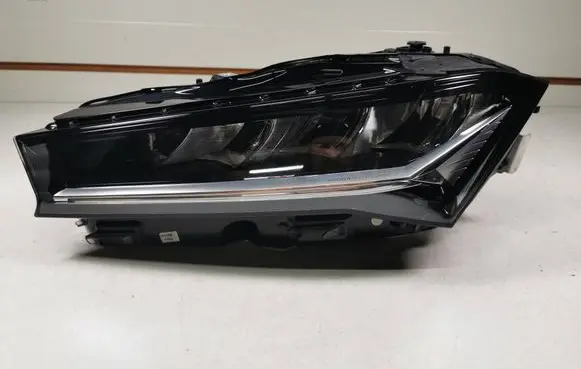 Skoda Superb B9 Headlight/headlamp 3P1941015 8990VB403BDN L991639