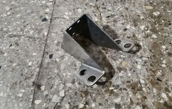 Muffler mount bracket/holder