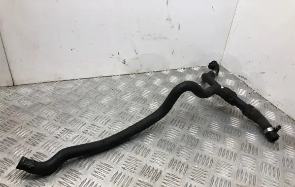 BMW 5 F10 F11 Engine coolant pipe/hose