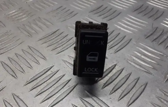 Nissan Micra Central locking switch button 