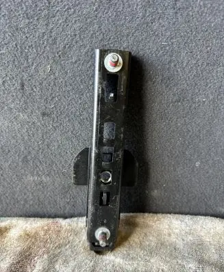 Volvo XC90 Seat belt adjustment rail 16521700A