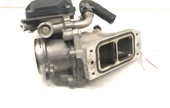 Volkswagen Golf VII Engine shut-off valve 04L128063N