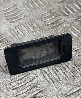 BMW 5 G30 G31 G38 Number plate light 7410302
