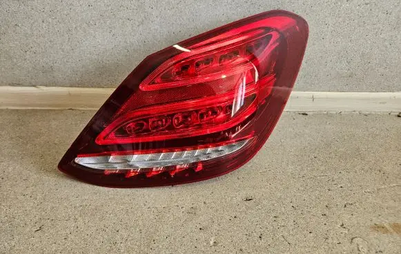 Mercedes-Benz C W205 Rear/tail lights A2059061457